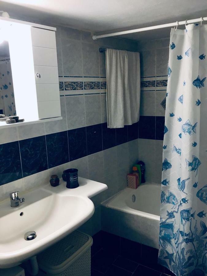 Atlantida Spacious Flat Fíra Kültér fotó